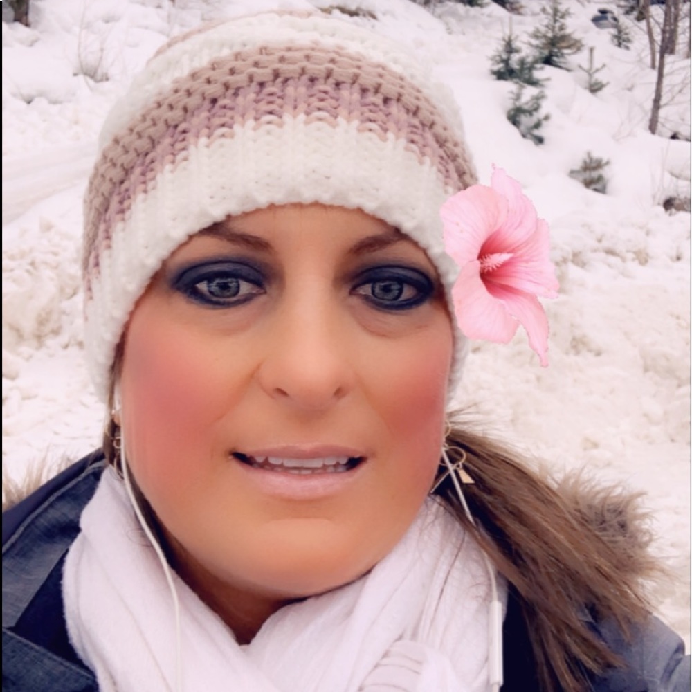 Meet your Posher, Deb
